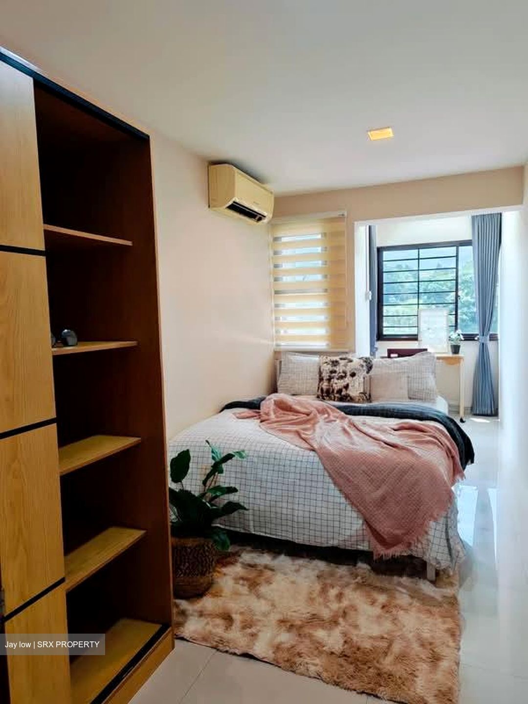 Pine Grove (D21), Condominium #549766051
